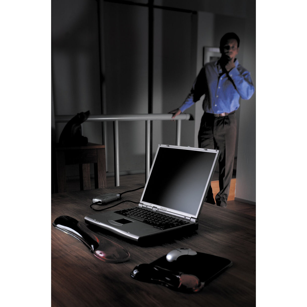 Kensington Duo Gel Mouse Pad Wrist Rest — Red