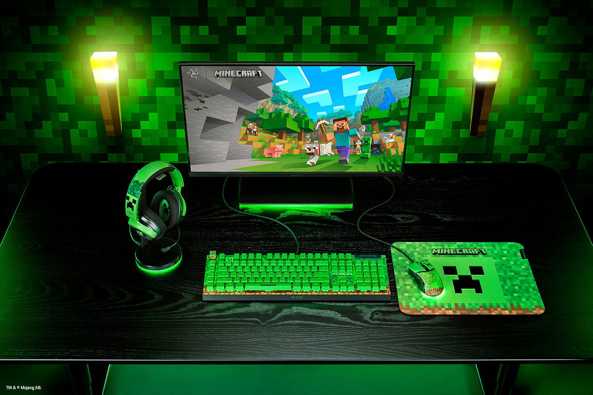 Razer Kraken V4 X Headset Wired Head-band Gaming USB Type-C / USB Type-A Black, Green